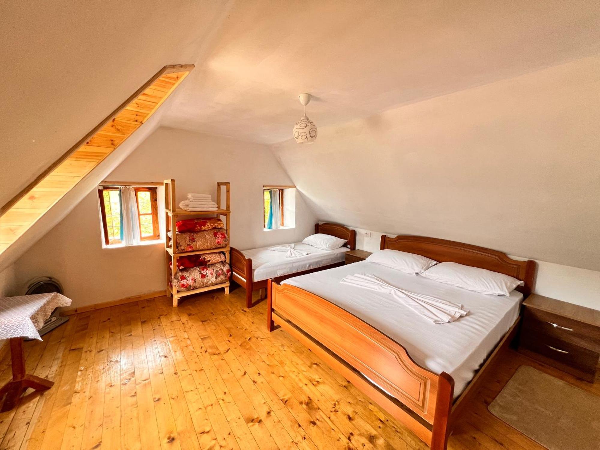 Guest House Gjelaj ثيث المظهر الخارجي الصورة